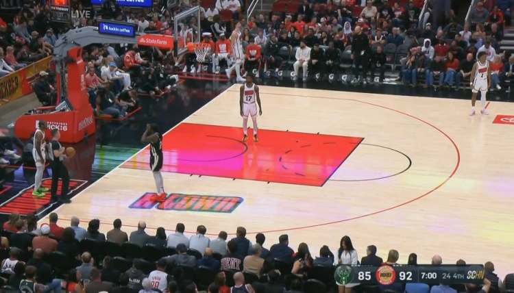 攻防壓制！雄鹿5分鐘沒得分 火箭打出7-0占據主動